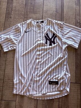Nike White and Navy New York Yankees Pinstripe Jersey
